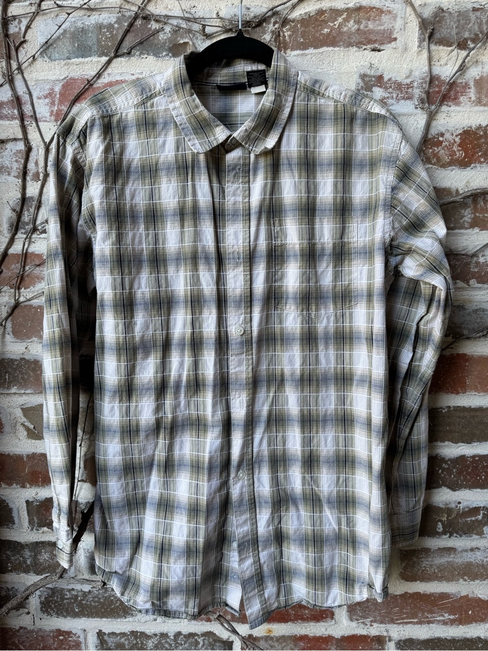 Cherokee Plaid Button Down Shirt Boys XL 14/16 Fits Men’s XS / Slim S